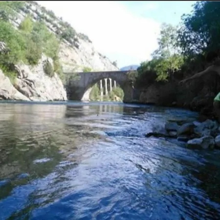 Pallero Baixo شقة *